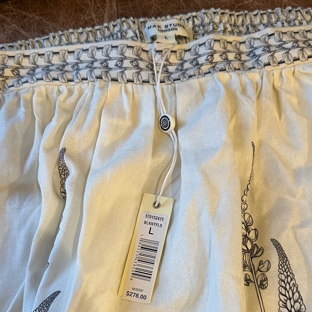 Max Studio Cream and Black Patterned Skirt